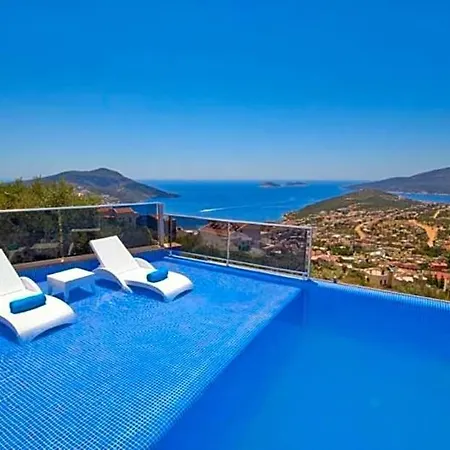 Sleeps 17 Pool Air Con Wifi *
